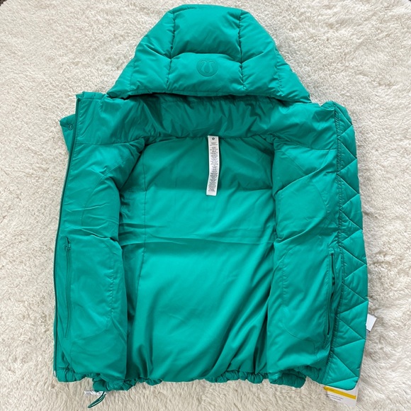 ❤️ Lululemon Wunder Puff Cropped Vest Size 6 Maldives Green NWT - Picture 5 of 10